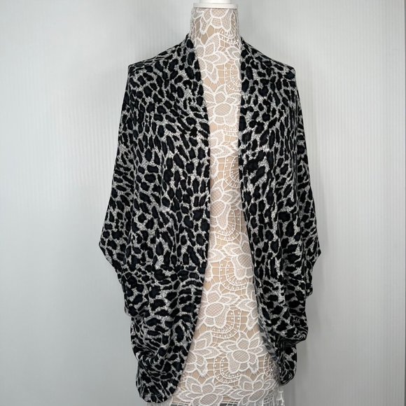 Easel Los Angeles Cardigan Womens Small S Leopard Blue Open Front Drape Cape - Picture 1 of 10